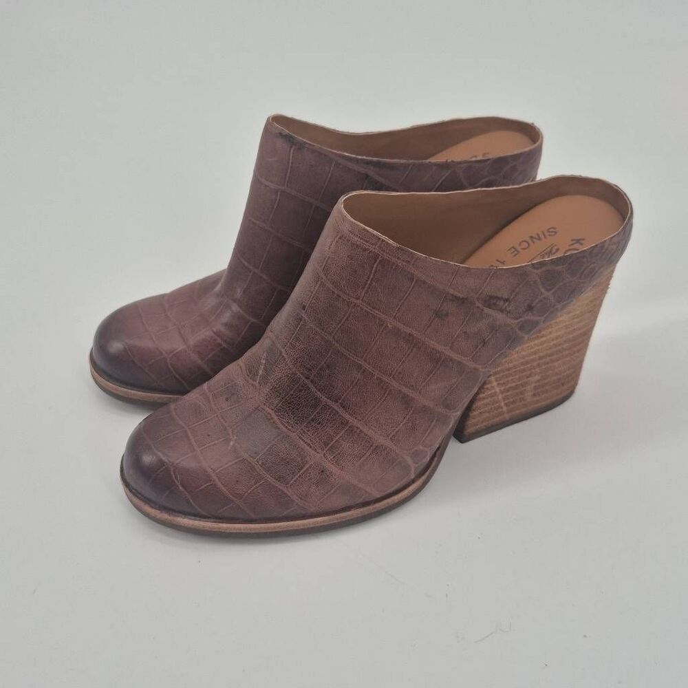 Kork-Ease Clog Croc Leather Shoes Size 8